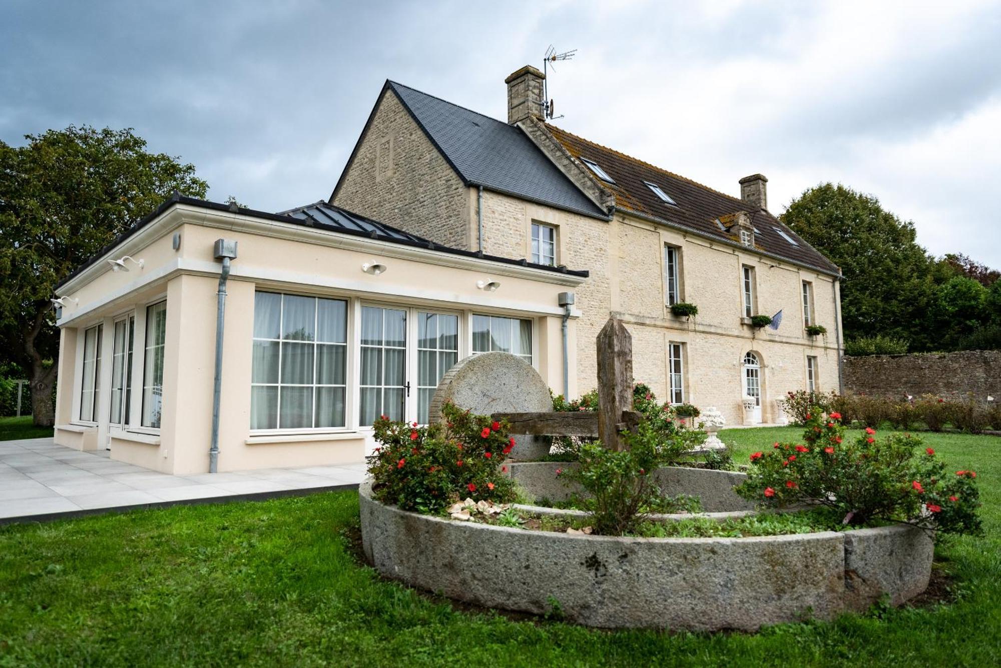 Le Clos Des Courtines - Meuvaines Exterior foto