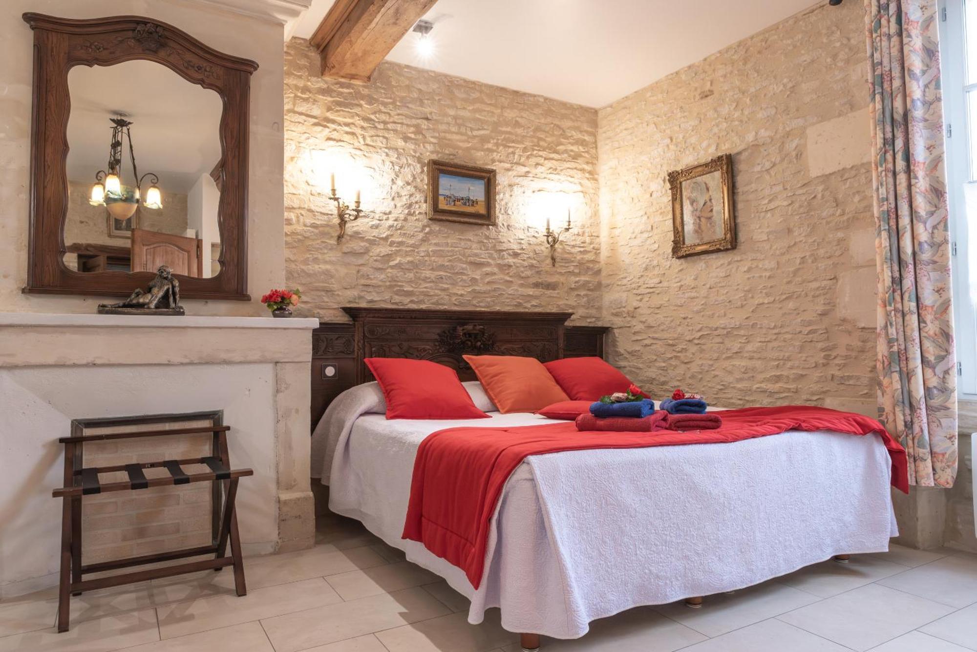 Le Clos Des Courtines - Meuvaines Habitación foto
